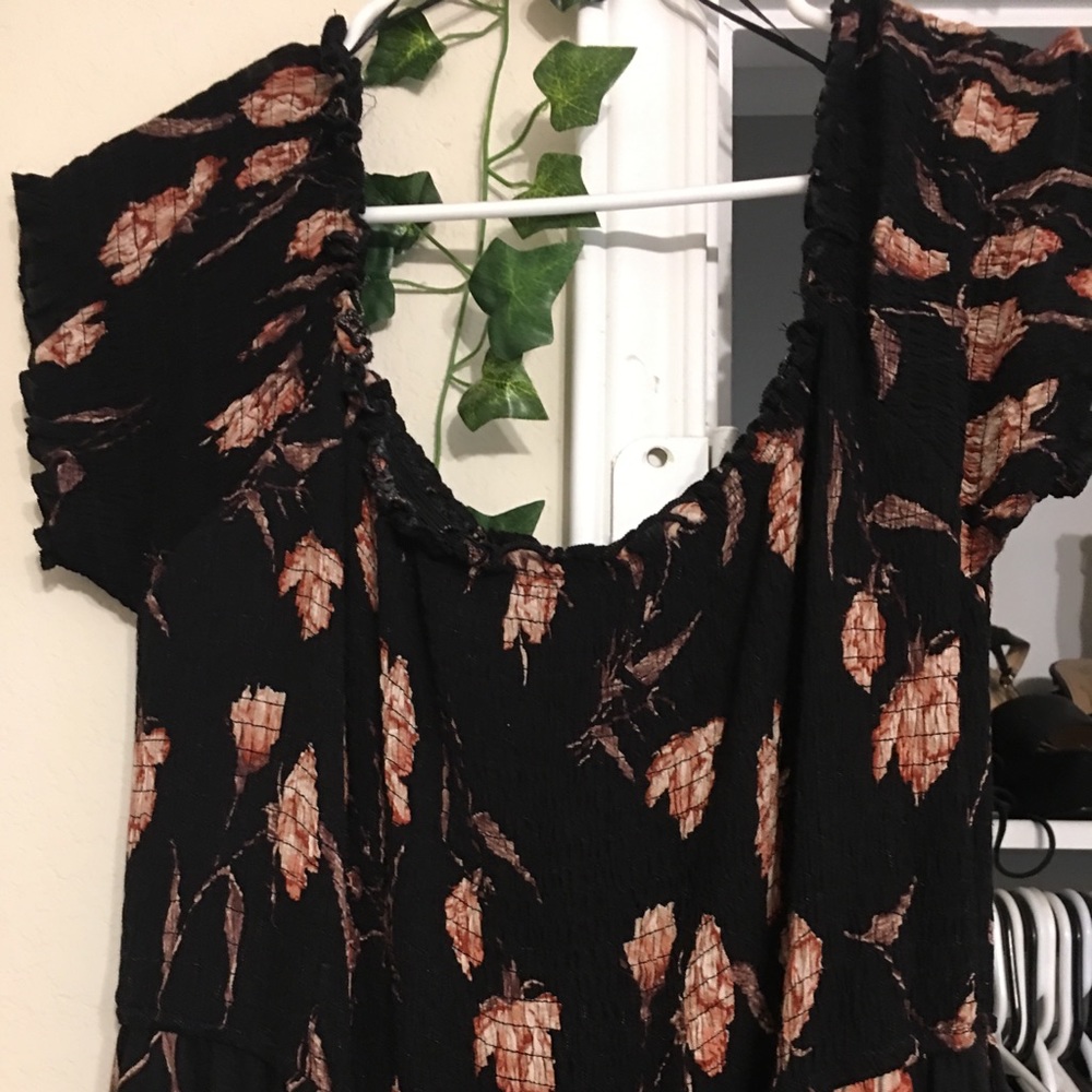 Off the shoulder maxi dress - Picture 2 of 2